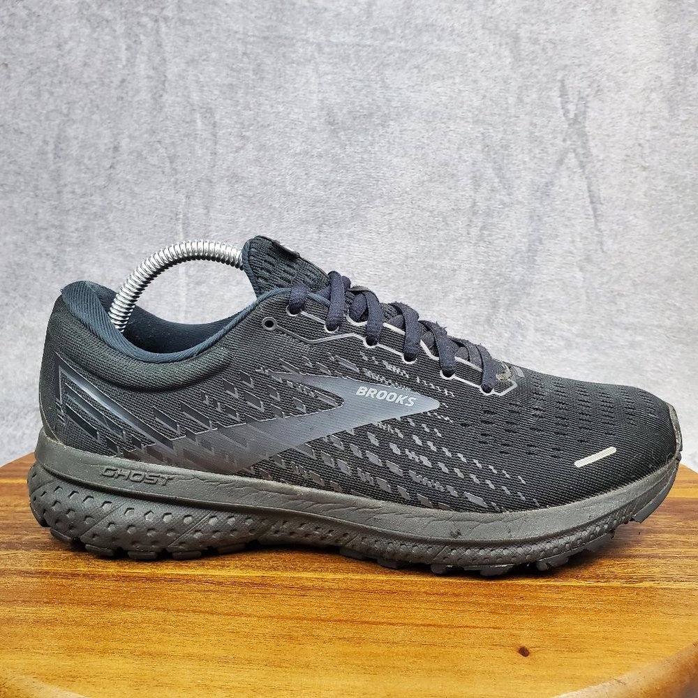 Brooks Ghost 13 Shoes Women's 10.5 B Black Running Low Top Athletic Sneakers